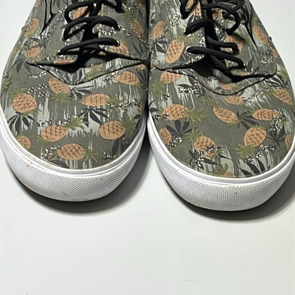 Lakai x FTC Camby Pineapple Express
Skate Shoes size 11 - Picture 2 of 9
